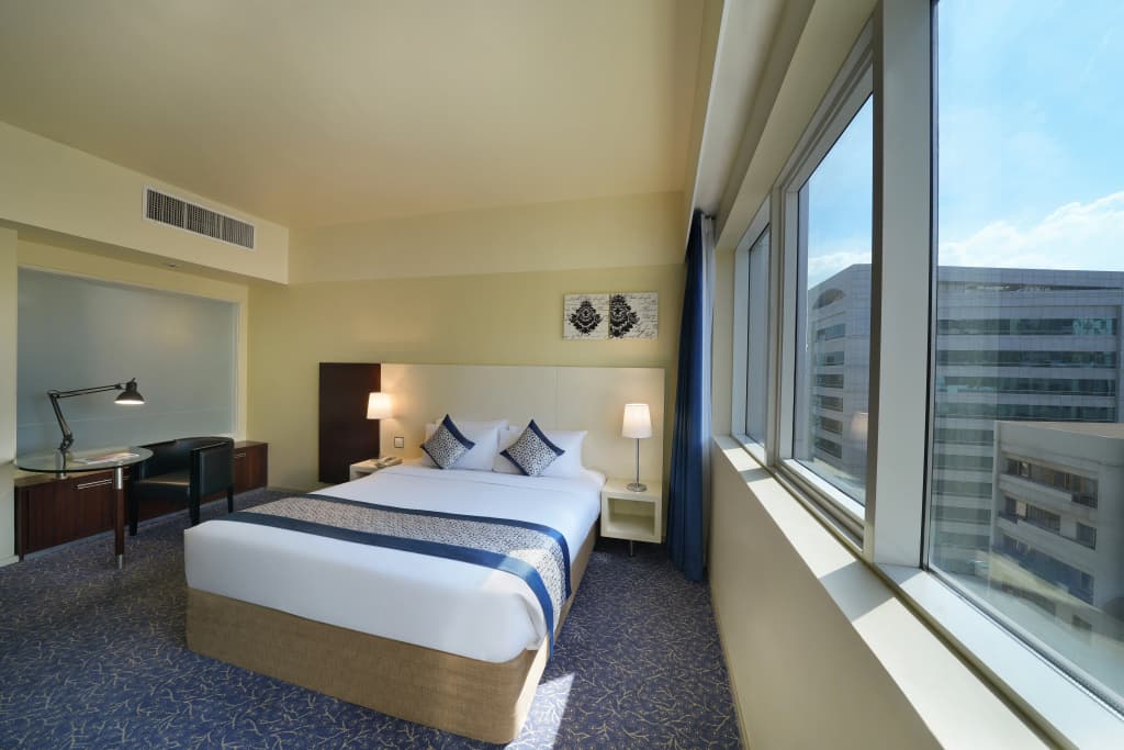 Kingsgate Hotel Abu Dhabi by Millennium - photo 4