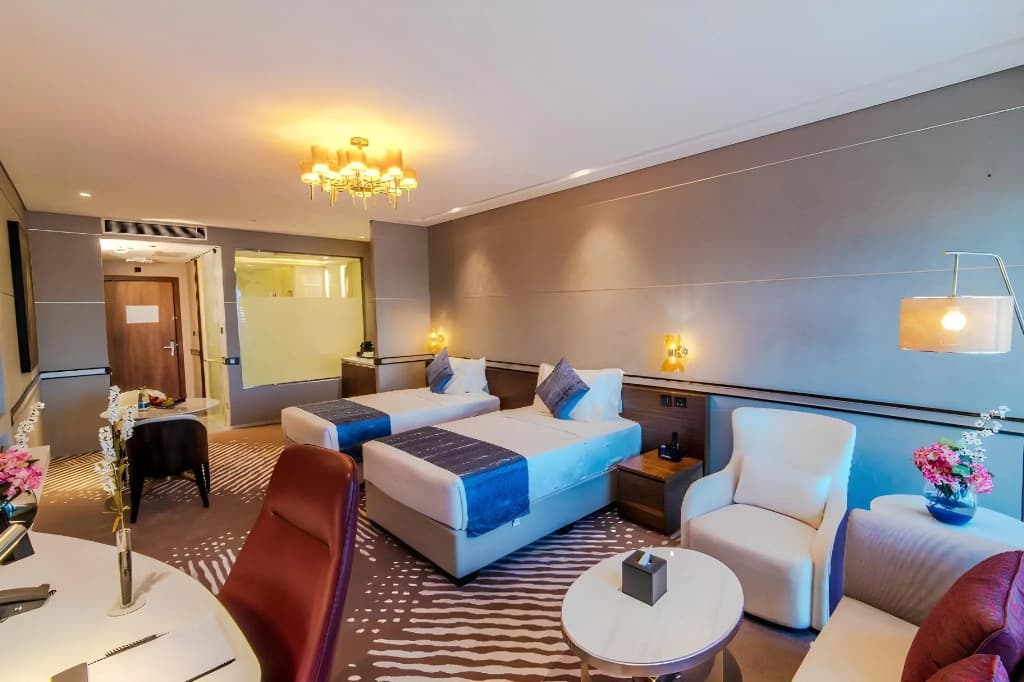 VIP Hotel - photo 4