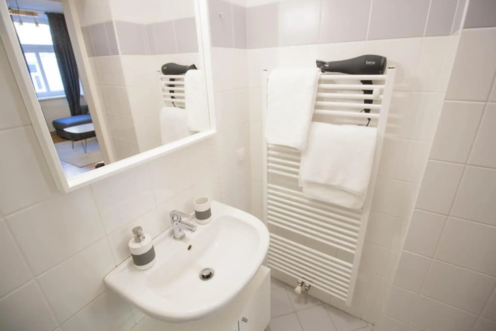 Cozy 2 ROOM APARTMENT - Enjoy Viennas winter season - photo 8
