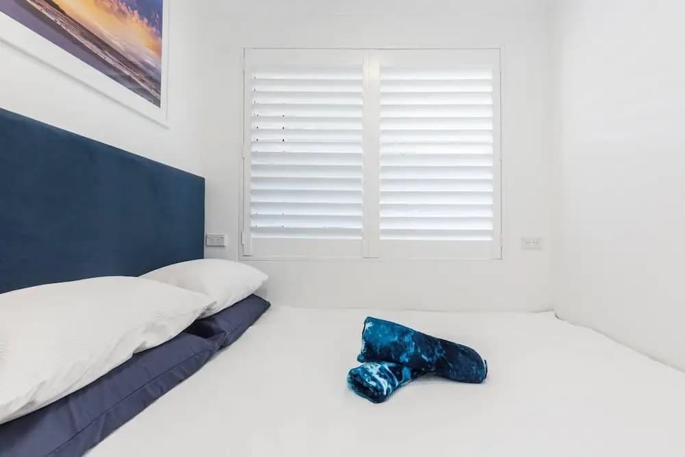 Quiet Spacious Apt with AIR CONDITIONING & Netflix - photo 1