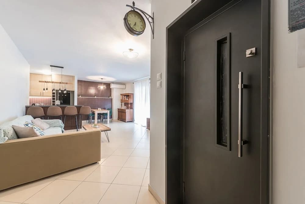 New Syntagma Urban Apartment - photo 4