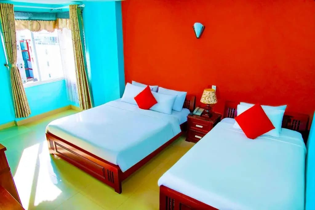 Central Beach Hotel - photo 3