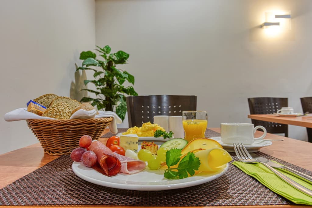 Centro Hotel Berlin City West - photo 10