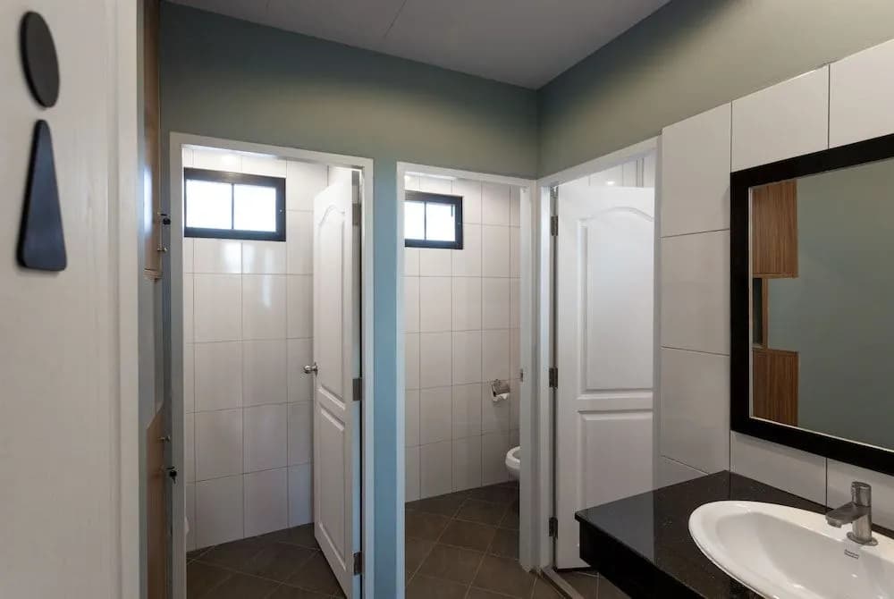 iNest Poshtel - Hostel - photo 7