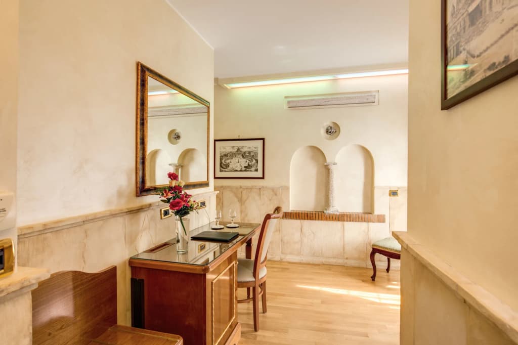 Pantheon Rooms - main photo