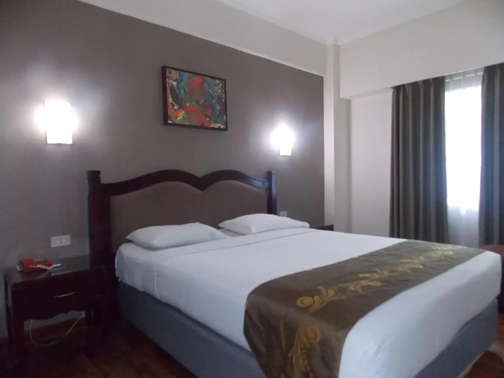 Hotel Mega Proklamasi - photo 11