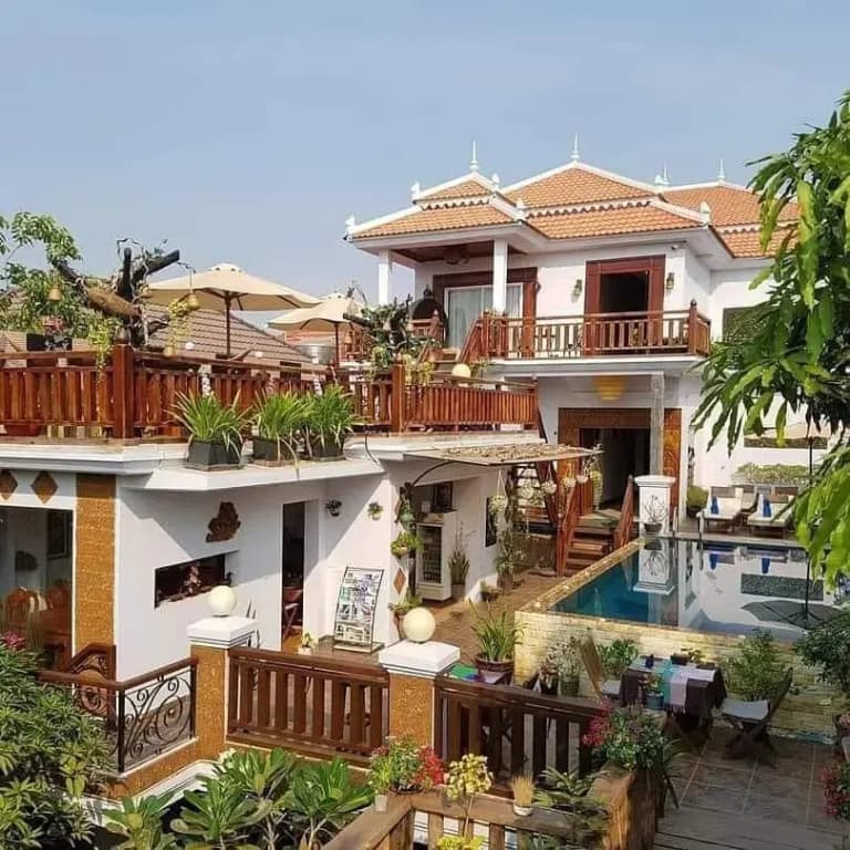 Antonios Villa Hotel - photo 2
