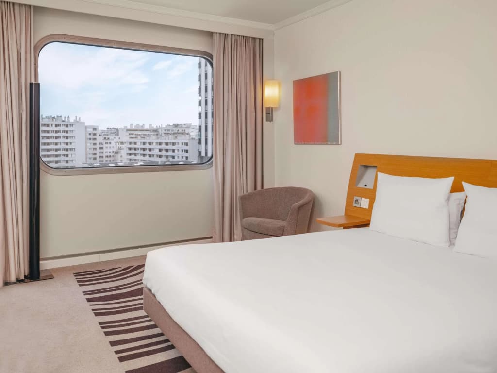 Novotel Paris Centre Tour Eiffel Hotel - photo 7
