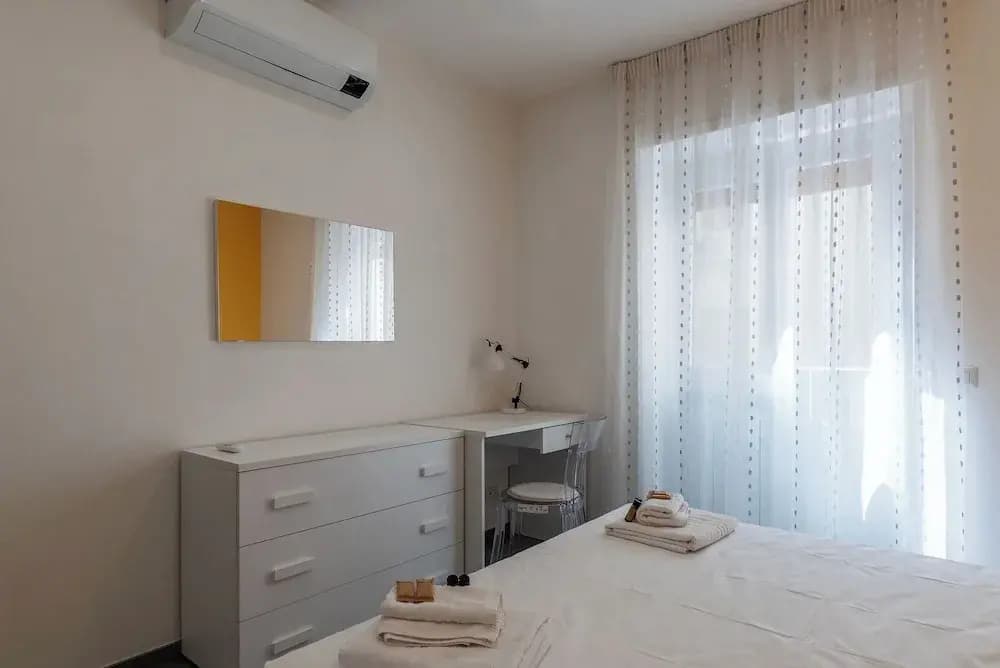 JOIVY Delightful 3-bed Flat with Balcony - photo 4