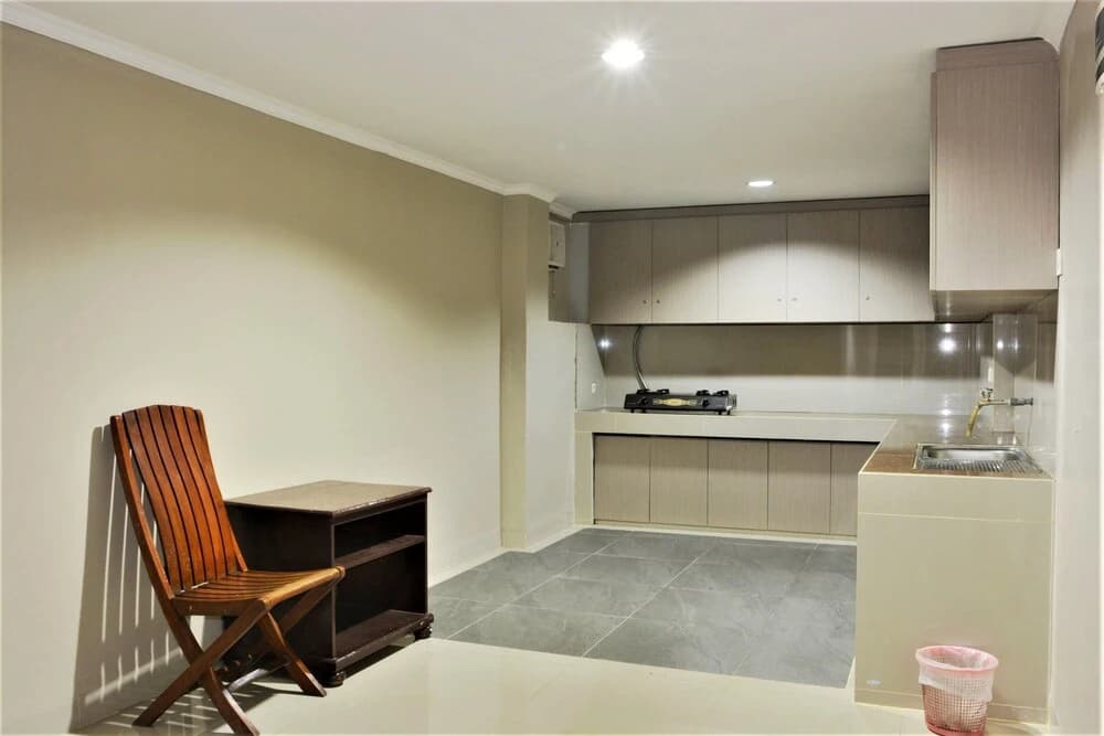 ZEN Rooms Basic Lebak Bulus - photo 12
