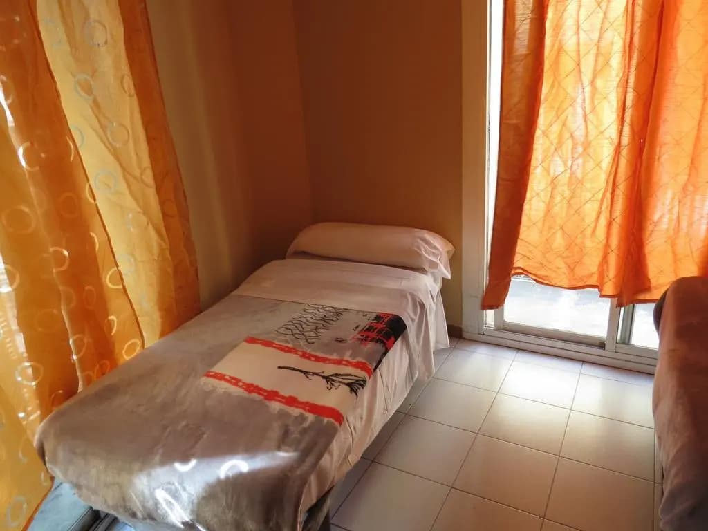 Hostal Nou Raval - photo 6