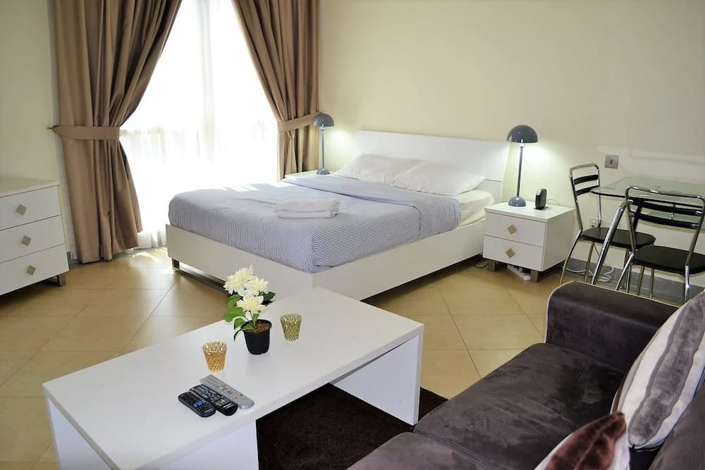 Bright furnished studio near metro in Tecom - ALIA - photo 6