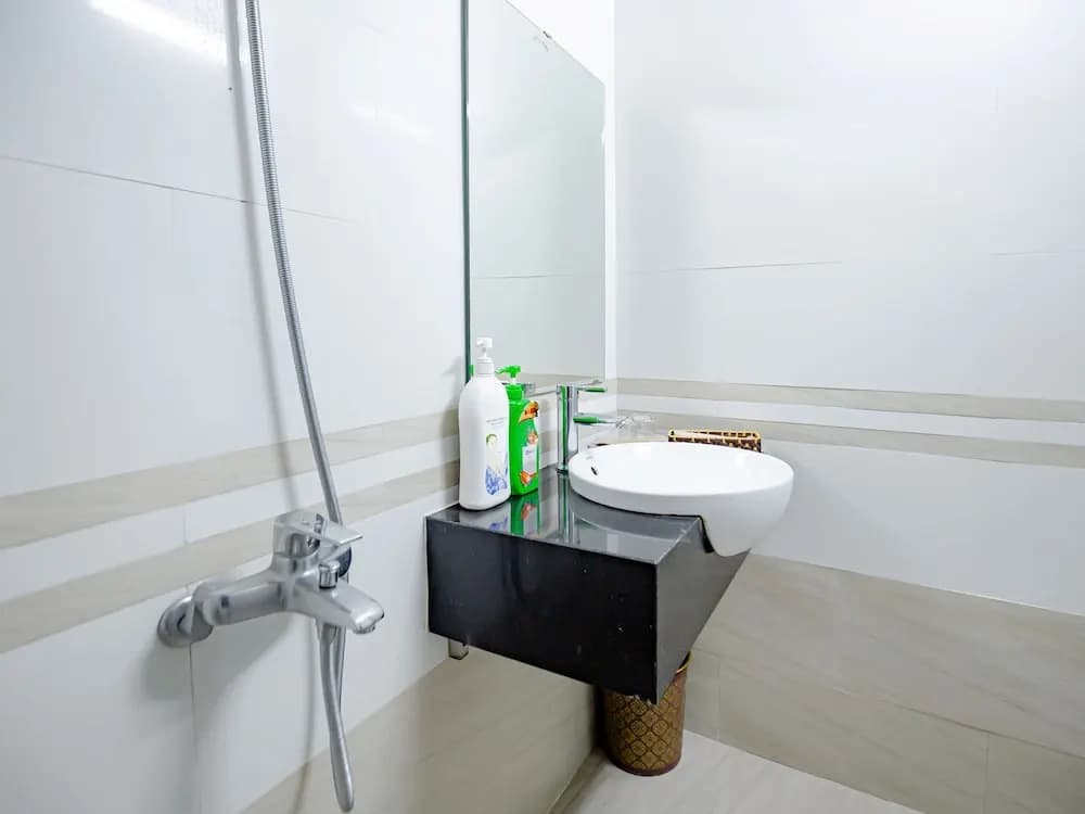 Phuong Nam Hotel Aeon Mall Long Bien - photo 9
