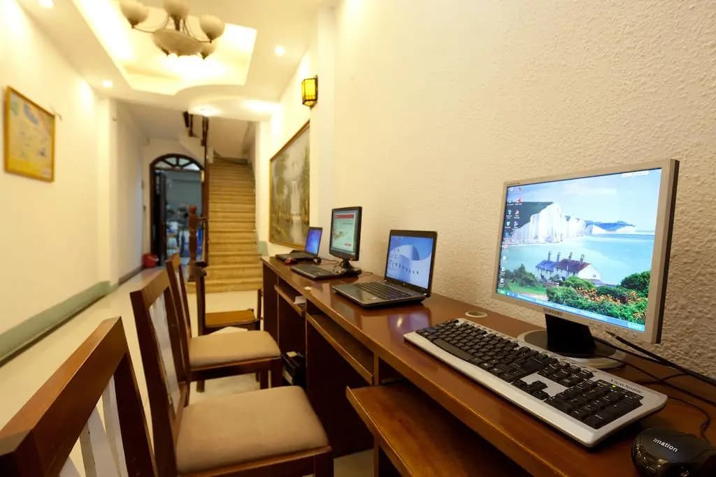Green Diamond Hotel - photo 15