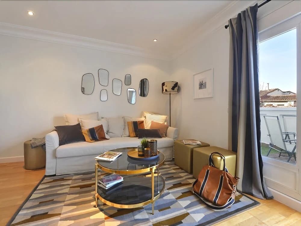 HOMEABOUT PUERTA DEL SOL Premium - photo 4