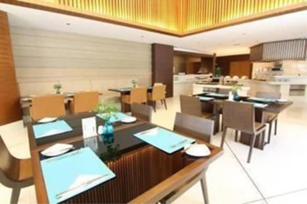 Jasmine Resort Hotel Bangkok BTS Phrakhanong - photo 36