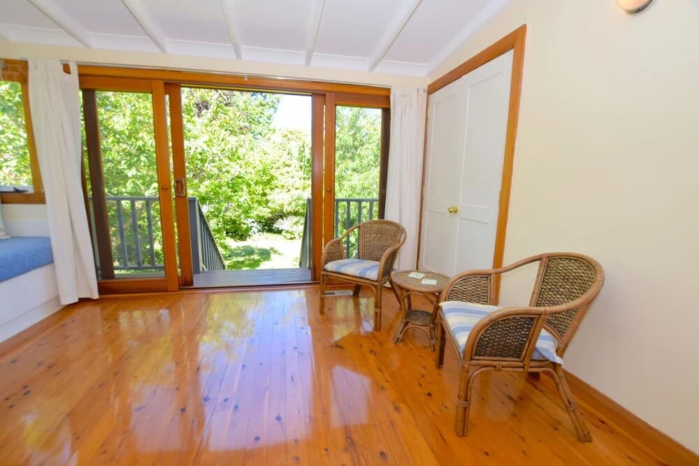 Mintie Cottage on Leura Mall - photo 6