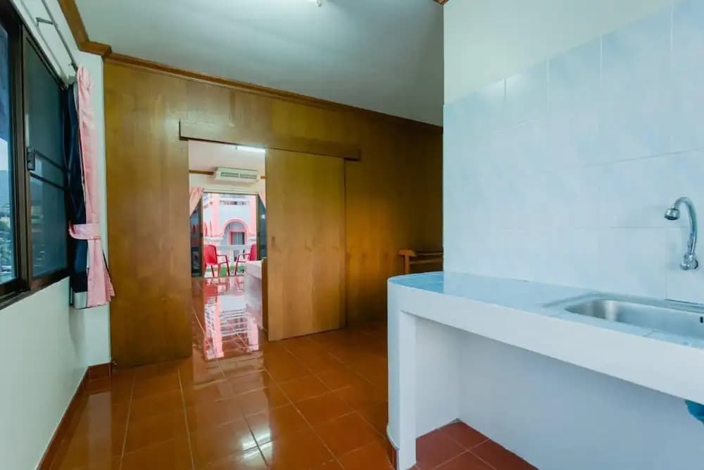 Pichnaree Guest House - photo 9