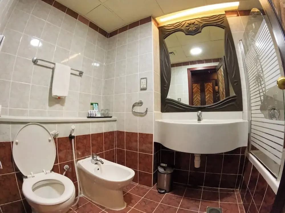 Knight Armour Hotel - photo 22
