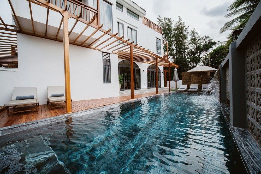 The Watermark Beachside Hotel - photo 12