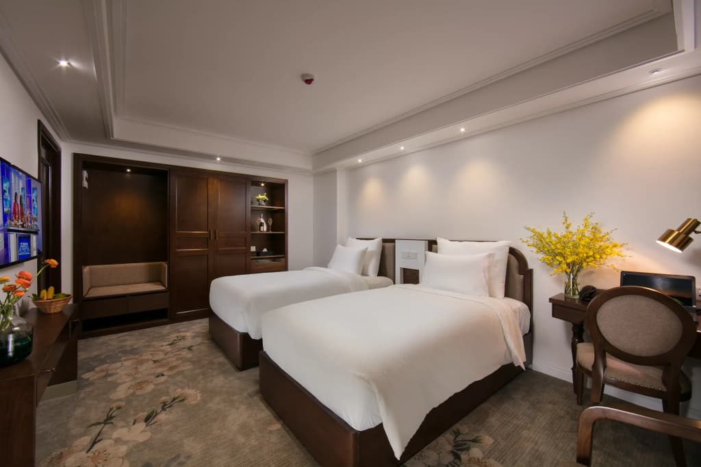 The Oriental Jade Hotel - photo 47