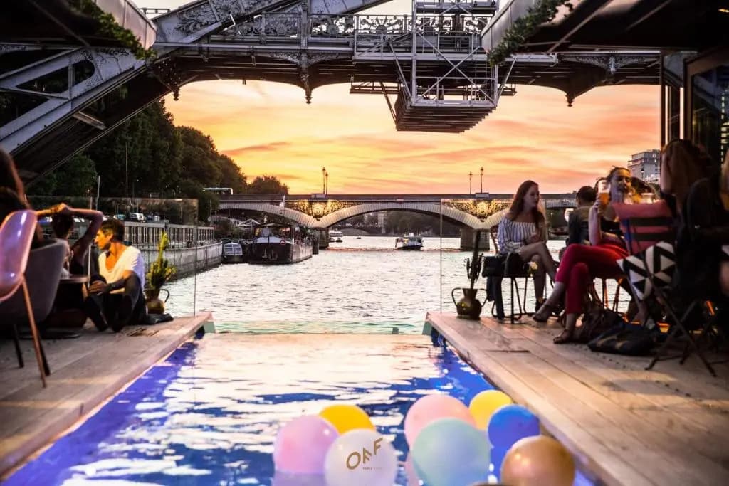 Off Paris Seine - photo 35