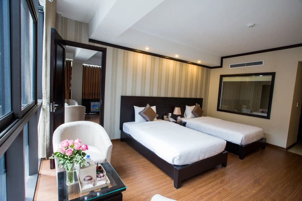 Top Hotel - photo 7
