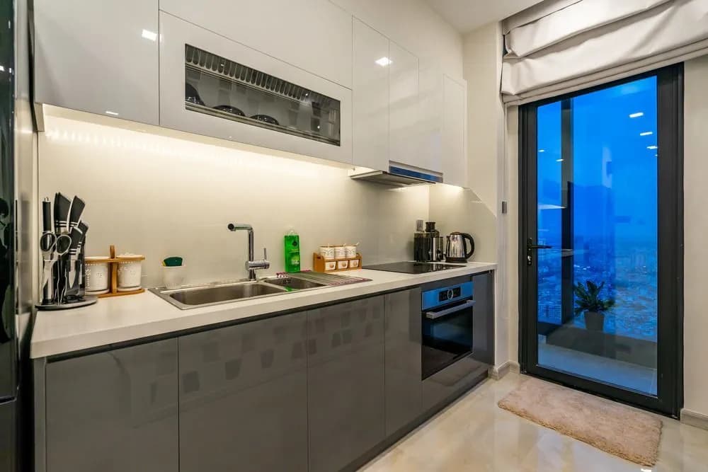 Nomad Homes Vinhomes Golden River - photo 23