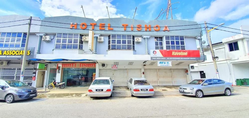 OYO 89737 Hotel Tishoa - photo 1