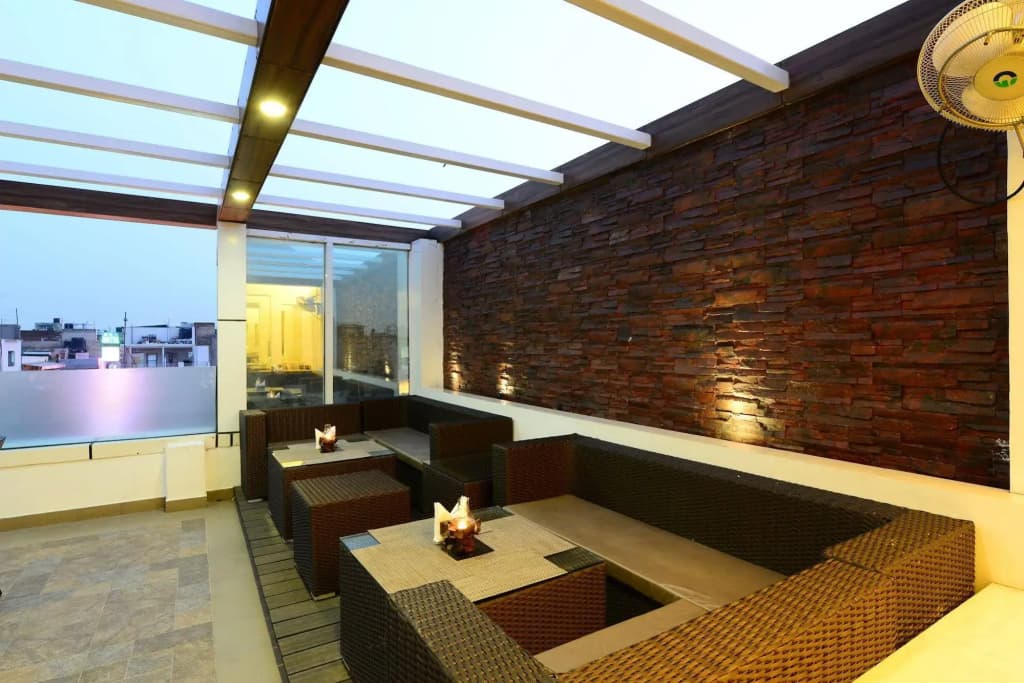 Hotel City Star - photo 1