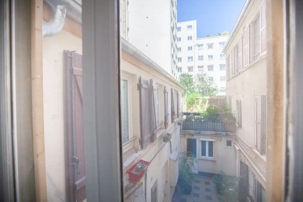 Eiffel Tower Rue Cler - main photo