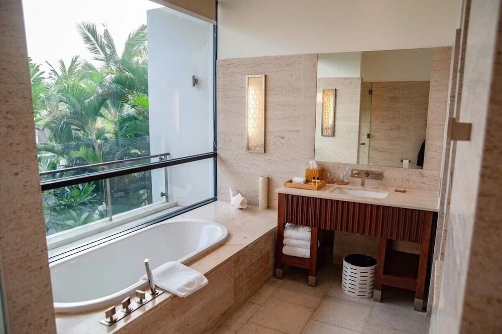 Beachfront Villa in Danang Resort & Spa - photo 10