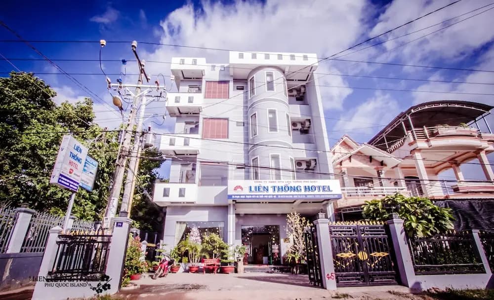 Lien Thong Hotel - photo 33