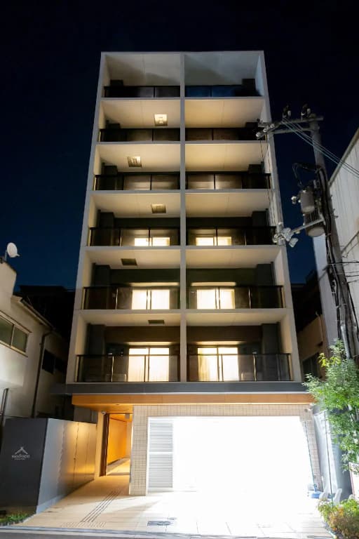 Nedoco Osaka West - main photo