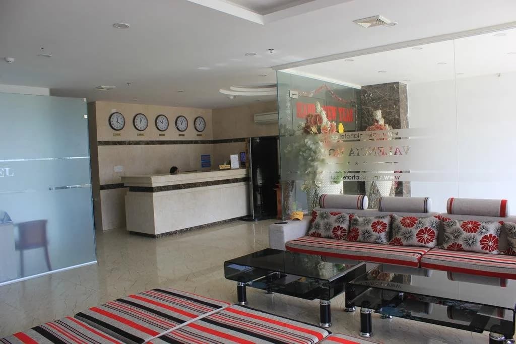 Valencia Hotel - photo 10