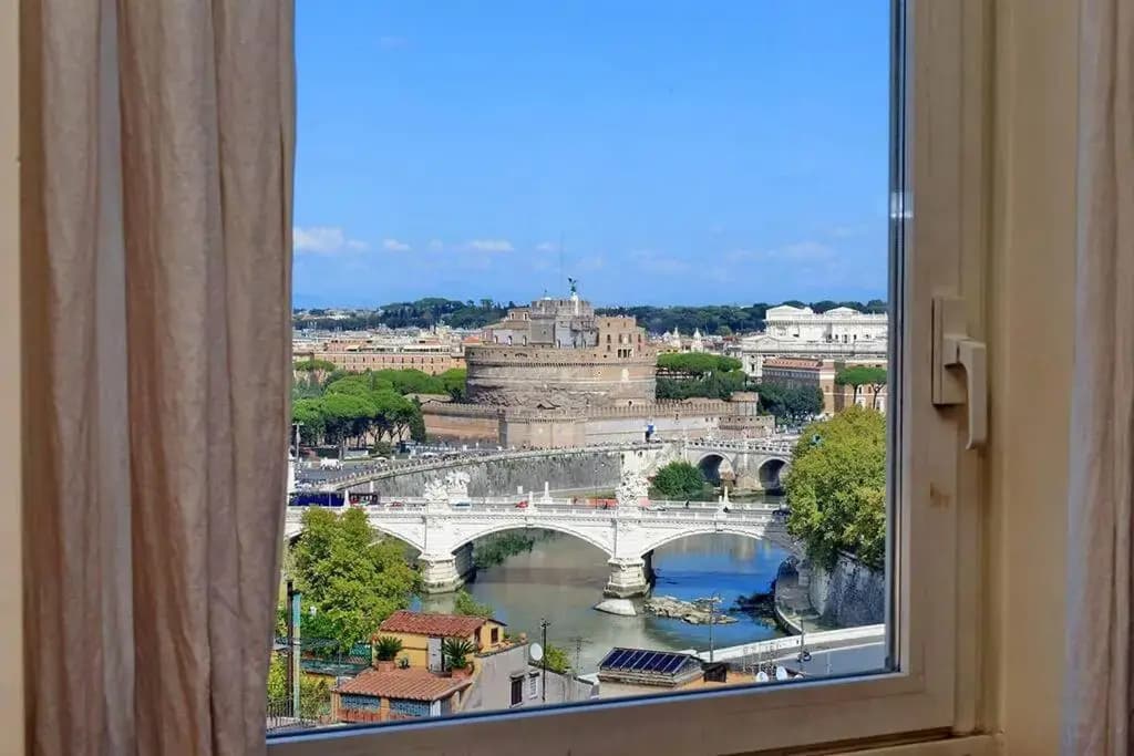 Sant Onofrio Terrace Apartment - photo 20