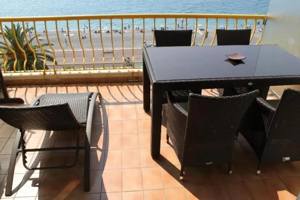 Beachfront apartment Promenade Des Anglais - photo 2