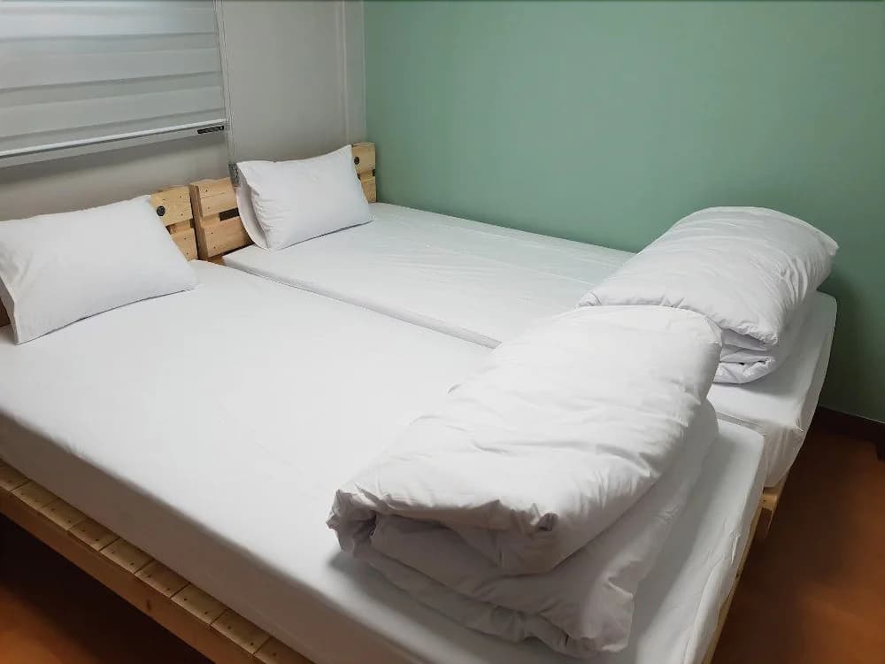 YOUNG STAY - Hostel - photo 23