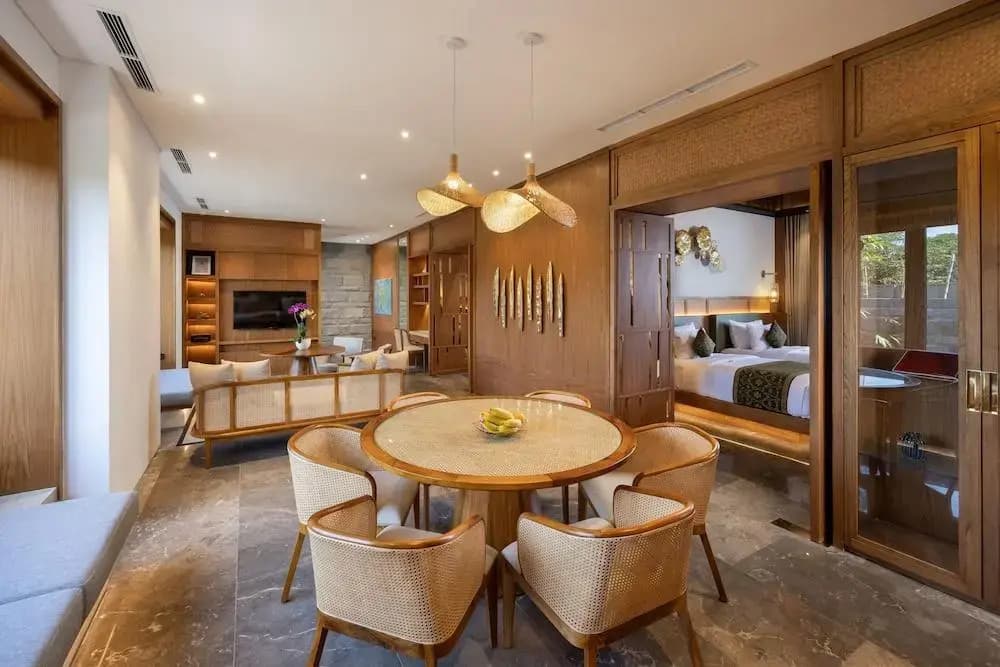 Sumitra Luxury Villas & Resort by Pramana - photo 20