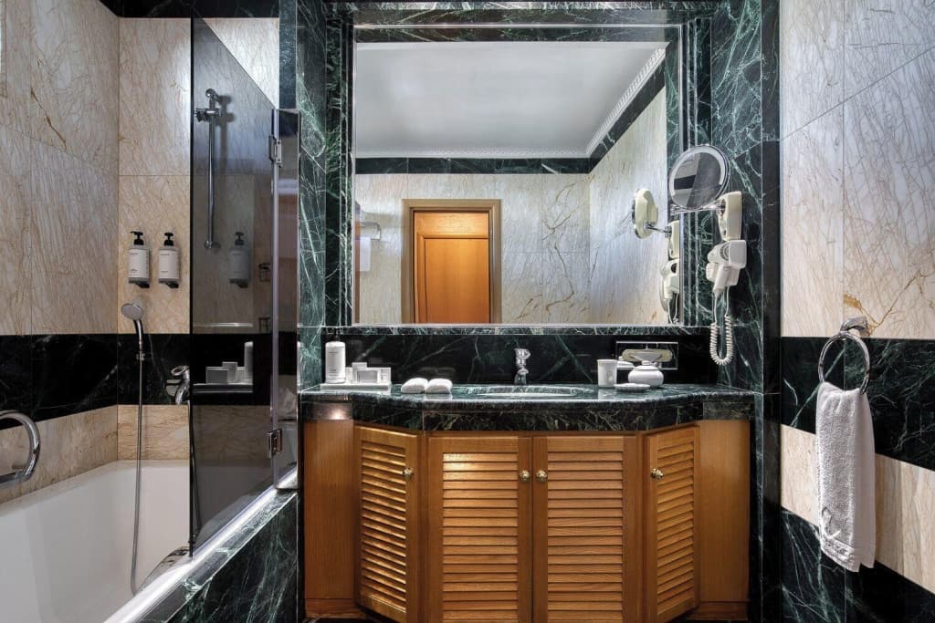 Divani Caravel Hotel - photo 40