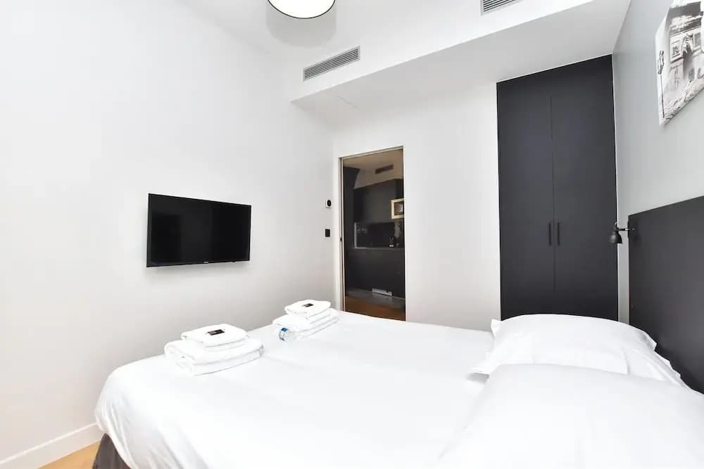 Chic Apartment - 1br/4p - Near the Palais Garnier - photo 1
