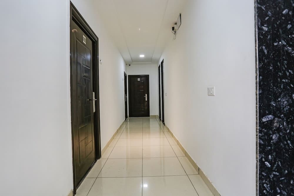 Fabexpress Shine Inn - photo 8
