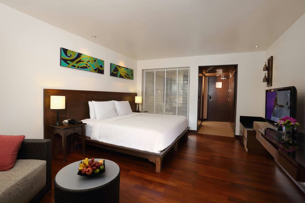Le Meridien Phuket Beach Resort - photo 5