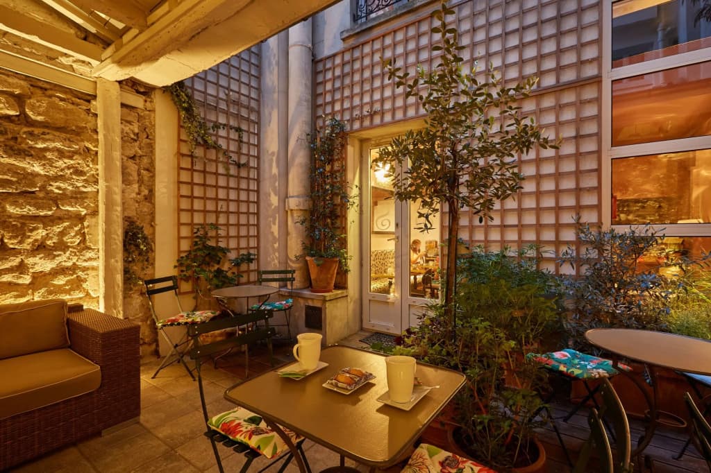 Hotel De Sevres - photo 14