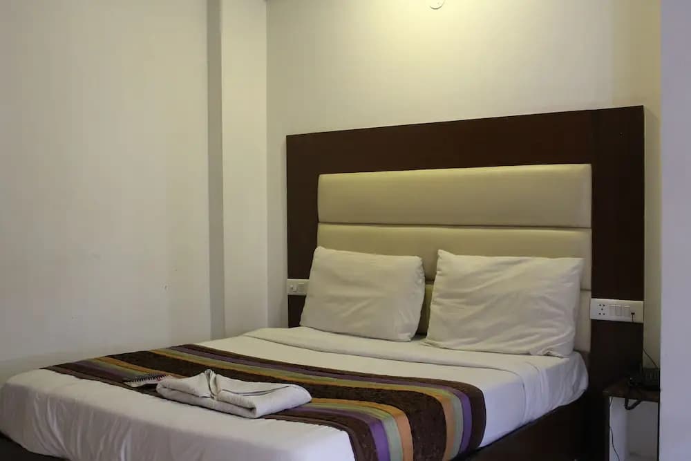 Hotel Opal Inn - photo 14