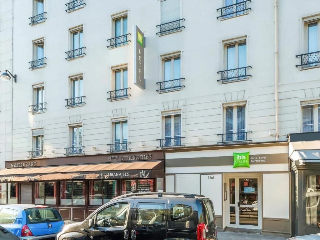 ibis Styles Paris Eiffel Cambronne - photo 1