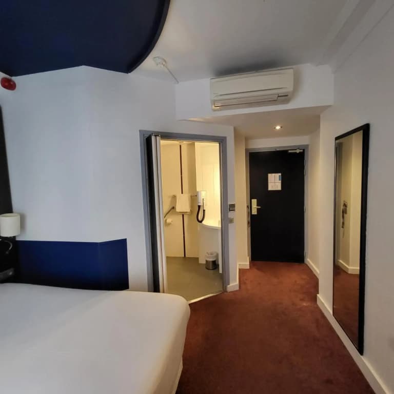 Accueil Hotel Paris Pigalle Montmartre - photo 29