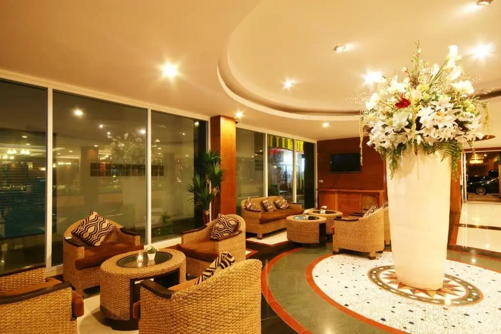 Seaside Jomtien Beach - photo 20