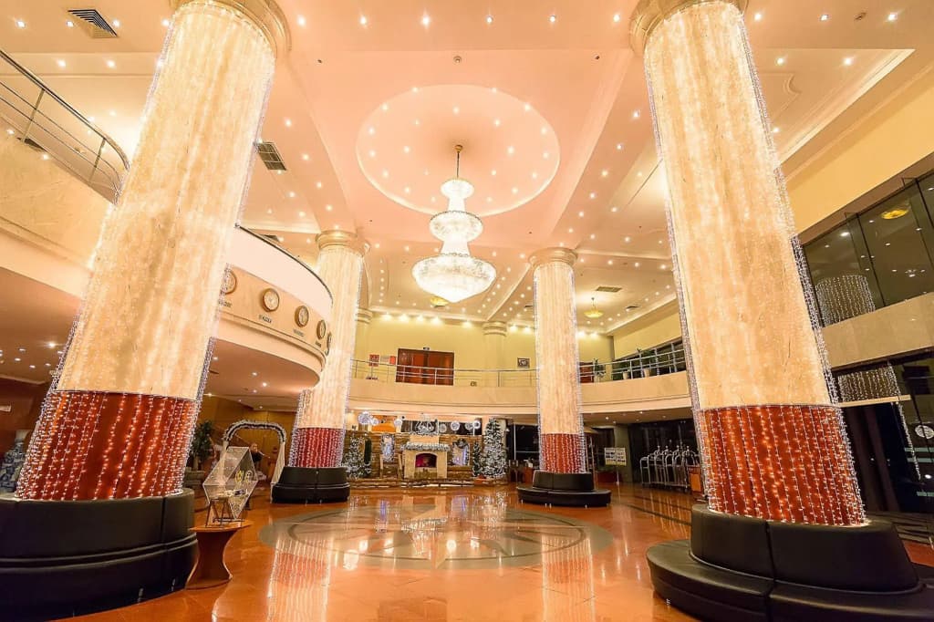 Saigon Halong Hotel - photo 2