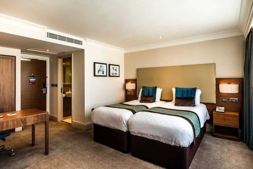 The Marble Arch Hotel - photo 5
